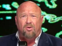 Alex Jones reivindica ‘vitória massiva’ enquanto o tribunal interrompe a aquisição do Infowars pela Onion | Vídeo AlexJones