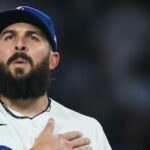 Alex e Kayla Vesia convidam enfermeiras e médicos que os ajudaram na perda de sua filha para um jogo dos Dodgers