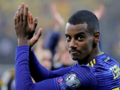 Alexander Isak retorna aos treinos da equipe para impulsionar o Liverpool e a Suécia Alexander Isak retorna aos treinos da equipe para impulsionar o Liverpool e a Suécia