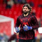 Alisson Becker atualiza se pode retornar para Man Utd x Liverpool