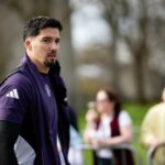 Altay Bayindir se aproxima do retorno da Süper Lig turca conforme termos pessoais são acordados