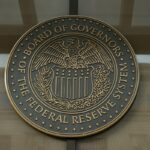 Alto funcionário do Fed levanta perspectiva de aumento de taxas em meio à guerra no Irã