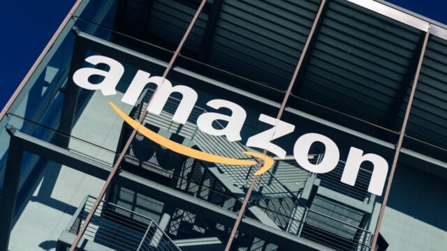 Amazon conspirou para fazer concorrentes aumentarem preços, diz processo na Califórnia
