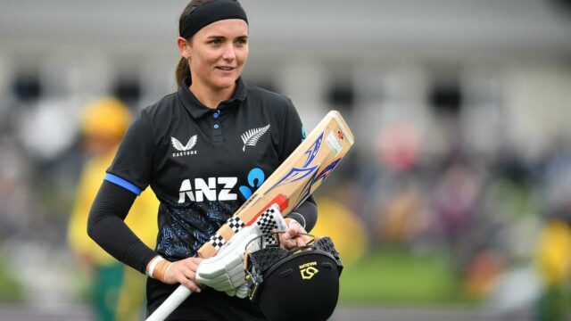 Amelia Kerr liderará a turnê pela Nova Zelândia na Inglaterra, preparando-se para a Copa do Mundo Feminina T20 de 2026
