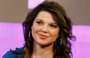Amy Duggar parece criticar Kendra Duggar por apoiar o marido Joseph Amy Duggar altera declaração de apoio à esposa de Joseph, Kendra