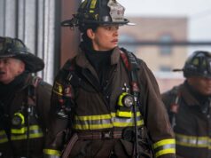 Andrea Newman, showrunner de ‘Chicago Fire’, deixa o cargo e Victor Teran assume o comando da 15ª temporada Andrea Newman, showrunner de 'Chicago Fire', deixa o cargo e Victor Teran assume o comando da 15ª temporada
