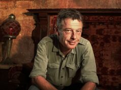 Andy Kershaw, DJ da Radio One e apresentador do Live Aid, morre aos 66 anos após uma batalha contra o câncer O ex-DJ da BBC Radio 1 e apresentador do Live Aid Andy Kershaw morreu aos 66 anos após uma batalha contra o câncer. Sua família confirmou a notícia na sexta-feira, dizendo que ele faleceu na quinta-feira