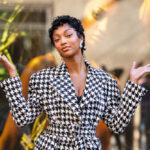 Angel Reese revela impressionante sessão fotográfica da Victoria's Secret após a troca