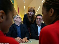 Angela Rayner pedirá ‘ação mais ousada’ no último ataque a Starmer enquanto a agitação trabalhista aumenta antes do colapso das eleições Dias depois de realizar uma reunião secreta com Andy Burnham, outro candidato à liderança, o ex-vice-primeiro-ministro falará em um evento em Londres esta noite