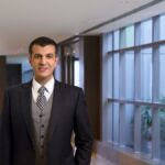 Apollo Tires VC e MD Neeraj Kanwar na campanha 'Har Safar Mein Dum Hai': é sobre a luta para se tornar um jogador de críquete famoso