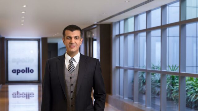 Apollo Tires VC e MD Neeraj Kanwar na campanha 'Har Safar Mein Dum Hai': é sobre a luta para se tornar um jogador de críquete famoso
