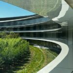 Trump diz que Apple investirá mais US$ 100 bilhões na produção dos EUA | Campus Apple Park mostrado