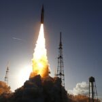 Artemis II foi lançado com sucesso do Centro Espacial Kennedy na noite de quarta-feira