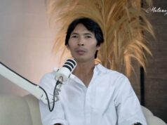 Arya Khan Bongkar Gaya Hidup Boros Pinkan Mambo: Beli Sepatu hingga iPhone Rp15 Juta! Arya Khan Bongkar Gaya Hidup Boros Pinkan Mambo: Beli Sepatu hingga iPhone Rp15 Juta!