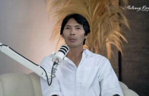 Arya Khan Bongkar Gaya Hidup Boros Pinkan Mambo: Beli Sepatu hingga iPhone Rp15 Juta! Arya Khan Bongkar Gaya Hidup Boros Pinkan Mambo: Beli Sepatu hingga iPhone Rp15 Juta!