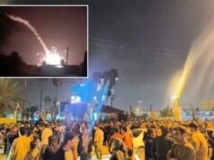 As Forças dos EUA resgataram um tripulante desaparecido do jato F-15E abatido pelo Irã em uma missão ousada e combates intensos: relatórios Multidões de iranianos saem às ruas após relatos de tiros no Irã.