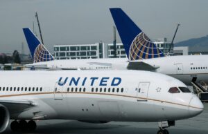 As companhias aéreas estão cancelando voos porque enfrentam escassez de combustível de aviação e aumento de preços provocados pela guerra no Irã As companhias aéreas estão cancelando voos porque enfrentam escassez de combustível de aviação e aumento de preços provocados pela guerra no Irã