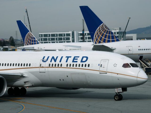 As companhias aéreas estão cancelando voos porque enfrentam escassez de combustível de aviação e aumento de preços provocados pela guerra no Irã
