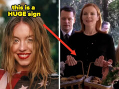 As pessoas estão expondo os sinais “secretos” de que uma mulher é de extrema direita ou republicana e, ah, meu Deus Pessoa com cabelos soltos e ondulados sorrindo, envolta em uma bandeira estampada, ao ar livre com vegetação desfocada ao fundo