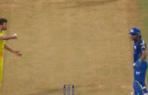 Assistir: Troca acalorada entre Tilak Varma e Jamie Overton no Wankhede Stadium Assistir: Troca acalorada entre Tilak Varma e Jamie Overton no Wankhede Stadium