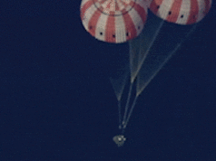 Astronautas Artemis II pousam no Oceano Pacífico para encerrar uma viagem recorde à lua A tripulação do Artemis II regressou à Terra, mergulhando no Oceano Pacífico após uma viagem de dez dias ao espaço.