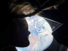 Astronautas do Artemis II quebram recorde de viagem humana mais distante da Terra Astronautas do Artemis II quebram recorde de viagem humana mais distante da Terra