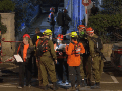 Ataque com mísseis iranianos atinge áreas residenciais no centro de Israel Ataque com mísseis iranianos atinge áreas residenciais no centro de Israel