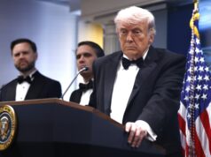 Atirador acusado tinha como alvo Trump e autoridades dos EUA, dizem autoridades Atirador acusado tinha como alvo Trump e autoridades dos EUA, dizem autoridades