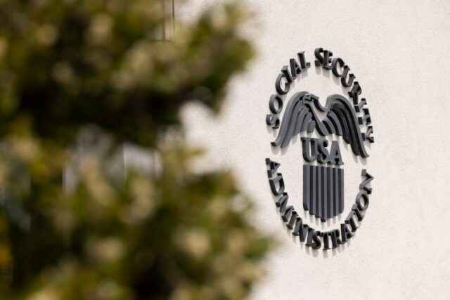 Atualização da Previdência Social: Idosos esperarão mais pelos benefícios no próximo mês
