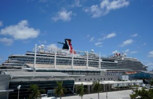 Atualização sobre a morte do Carnival Cruise: meio-irmão acusado de assassinato de adolescente Atualização sobre a morte do Carnival Cruise: meio-irmão acusado de assassinato de adolescente