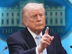 Atualizações AO VIVO da guerra EUA-Irã: Trump diz que os EUA irão ‘bloquear’ o Estreito de Ormuz depois que as negociações de paz falharam devido às ‘ambições nucleares’ do Irã Atualizações AO VIVO da guerra EUA-Irã: Trump diz que os EUA irão ‘bloquear’ o Estreito de Ormuz depois que as negociações de paz falharam devido às ‘ambições nucleares’ do Irã