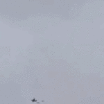 Vídeo compartilhado nas redes sociais de aeronaves norte-americanas envolvidas na busca.