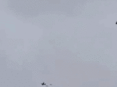 Atualizações ao vivo da guerra EUA-Irã: caça a jato dos EUA abatido pelo Irã, um membro da tripulação resgatado; Presidente iraniano zomba de pesquisa; Trump quer orçamento de defesa de US$ 1,5 trilhão Vídeo compartilhado nas redes sociais de aeronaves norte-americanas envolvidas na busca.