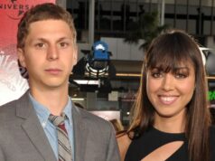 Aubrey Plaza detalha quase se casando com Michael Cera em Las Vegas antes de ficarem ‘muito chapados’ e serem resgatados Aubrey Plaza em