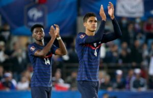 Aurelien Tchouameni perguntou a Raphael Varane por que ele assinou pelo Man Utd, a resposta poderosa ainda poderia ressoar Aurelien Tchouameni perguntou a Raphael Varane por que ele assinou pelo Man Utd, a resposta poderosa ainda poderia ressoar