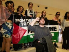 Australianos na flotilha com destino a Gaza interceptados por Israel perto da Grécia Bronte Gossling