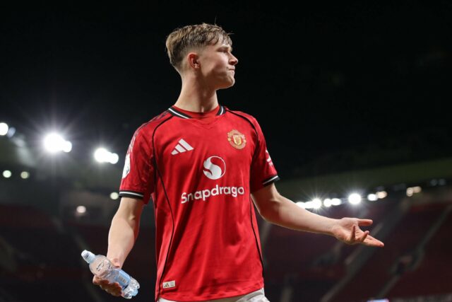 Avaliando a chance dos jovens do Man Utd de impressionar Carrick na Irlanda, Thwaites 9/10, mas a escolha de 1/10 é uma surpresa
