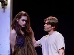 Aviso de gatilho? ‘For Want of a Horse’ dá novo significado ao termo ‘amante dos animais’ Aviso de gatilho? 'For Want of a Horse' dá novo significado ao termo 'amante dos animais'