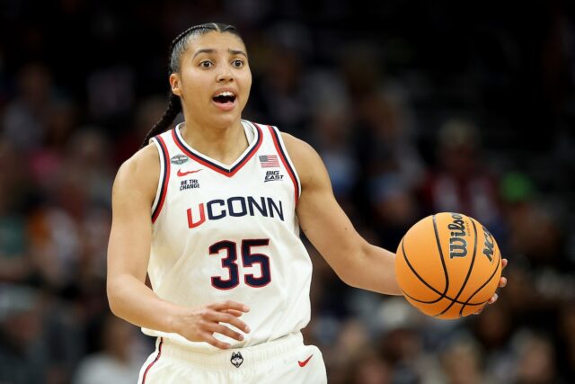 UConn women's player Azzi Fudd against South Carolina