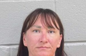 ‘Baby Jessica’ McClure é presa 39 anos depois que seu resgate do Texas conquistou o mundo Jessica McClure Morales - mais conhecida como 'Baby Jessica' foi presa por um incidente de violência doméstica em sua casa no Texas