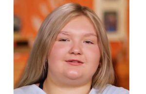 Bella Vaughn, 16, do inesperado, esperou 4 dias para fazer sexo após o nascimento do bebê A inesperada Bella Vaughn 15 esperou 4 dias para fazer sexo depois de dar as boas-vindas ao primeiro bebê