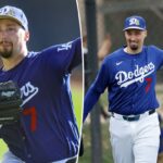 Quatro jogadores dos Dodgers em campo.
