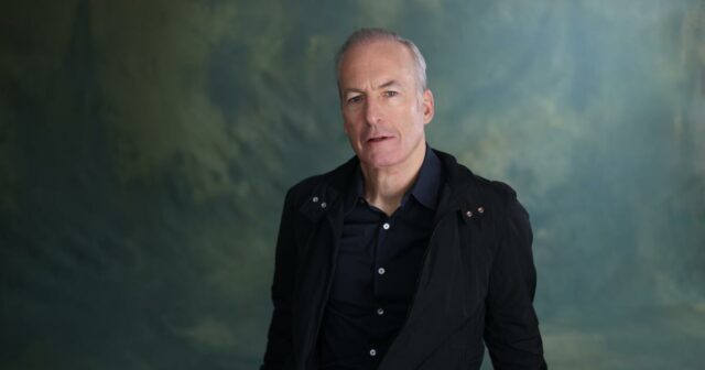 Bob Odenkirk sobreviveu ao pior e saiu do outro lado como um herói de ação
