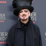 Boy George respondeu aos ativistas anti-Israel que o criticaram por participar da Eurovisão depois que os chefes da competição musical se recusaram a proibir o país de competir