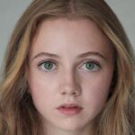 Breakout de 'quarta-feira' Evie Templeton se junta ao thriller gótico de estreia em Cannes 'Victorian Psycho' (EXCLUSIVO)