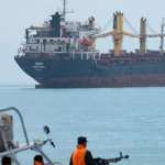 Breitbart Business Digest: Não pergunte por quem Hormuz cobra