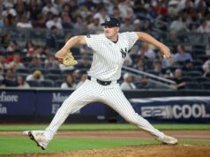 Brent Headrick continua a ser o braço de borracha ‘consistente’ dos Yankees no início da temporada O arremessador do New York Yankees, Brent Headrick (47), lança um arremesso durante a 8ª entrada, quando o New York Yankees jogou contra o Los Angeles Angels na quarta-feira, 15 de abril de 2026, no Yankee Stadium.