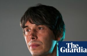 Brian Cox: ‘Não sabemos quão poderosa a IA se tornará – é emocionante e potencialmente um problema’ Brian Cox: 'Não sabemos quão poderosa a IA se tornará – é emocionante e potencialmente um problema'