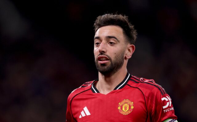 Bruno Fernandes manda mensagem aos torcedores do Manchester United após Bruno Fernandes manda mensagem aos torcedores do Manchester United após derrota em casa por 2 a 1 para o Leeds