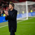 Bruno Fernandes revela o que Michael Carrick disse aos jogadores do Man Utd durante o discurso do intervalo contra o Leeds